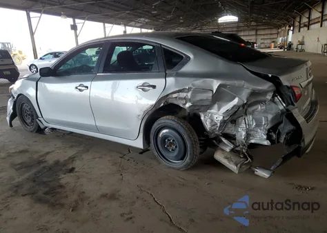 2016 Nissan Altima 2.5 z USA, uszkodzony, nr VIN 1N4AL3AP7GC198552